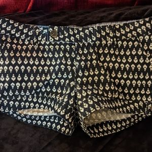 Women's SO Low-rise Shorts Sz Jr's 7